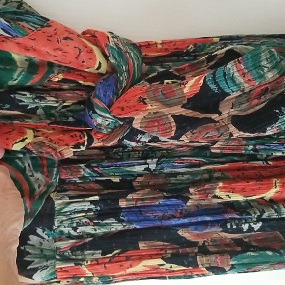 Vintage wrap around dress - Picture 4 of 8